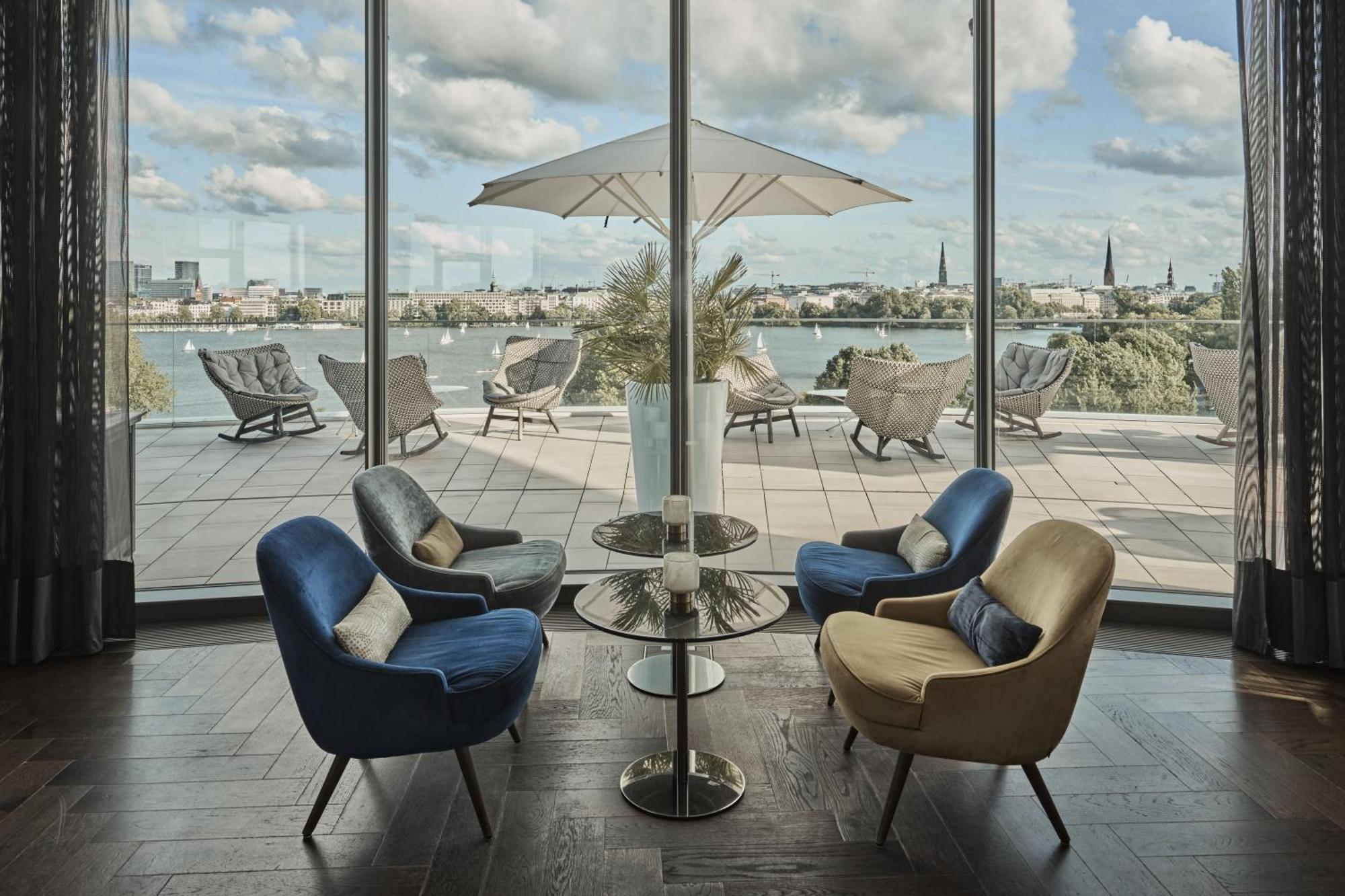 The Fontenay Hamburg Hamburgo Exterior foto The Terrace at The Westin Paris